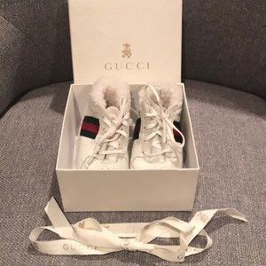 Gucci Baby Shoe